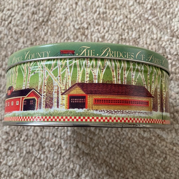 Vintage “Bridges of Parke County” tin - Picture 5 of 7